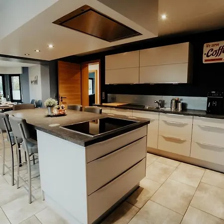 펜션 Amon L'vi Bresseur 와이메스